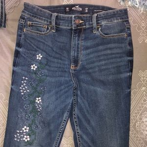 Hollister skinny jeans, limited edition design